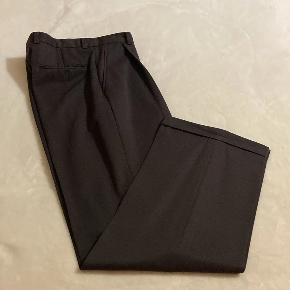 Mani by Georgio Armani suit, charcoal, jacket 38 or 40 - Picture 2 of 16